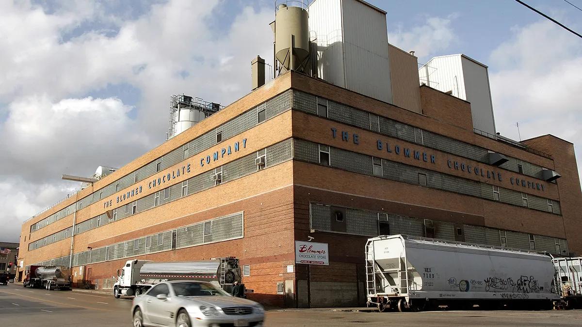 blommer chocolate - A dónde se muda el chocolate Blommer