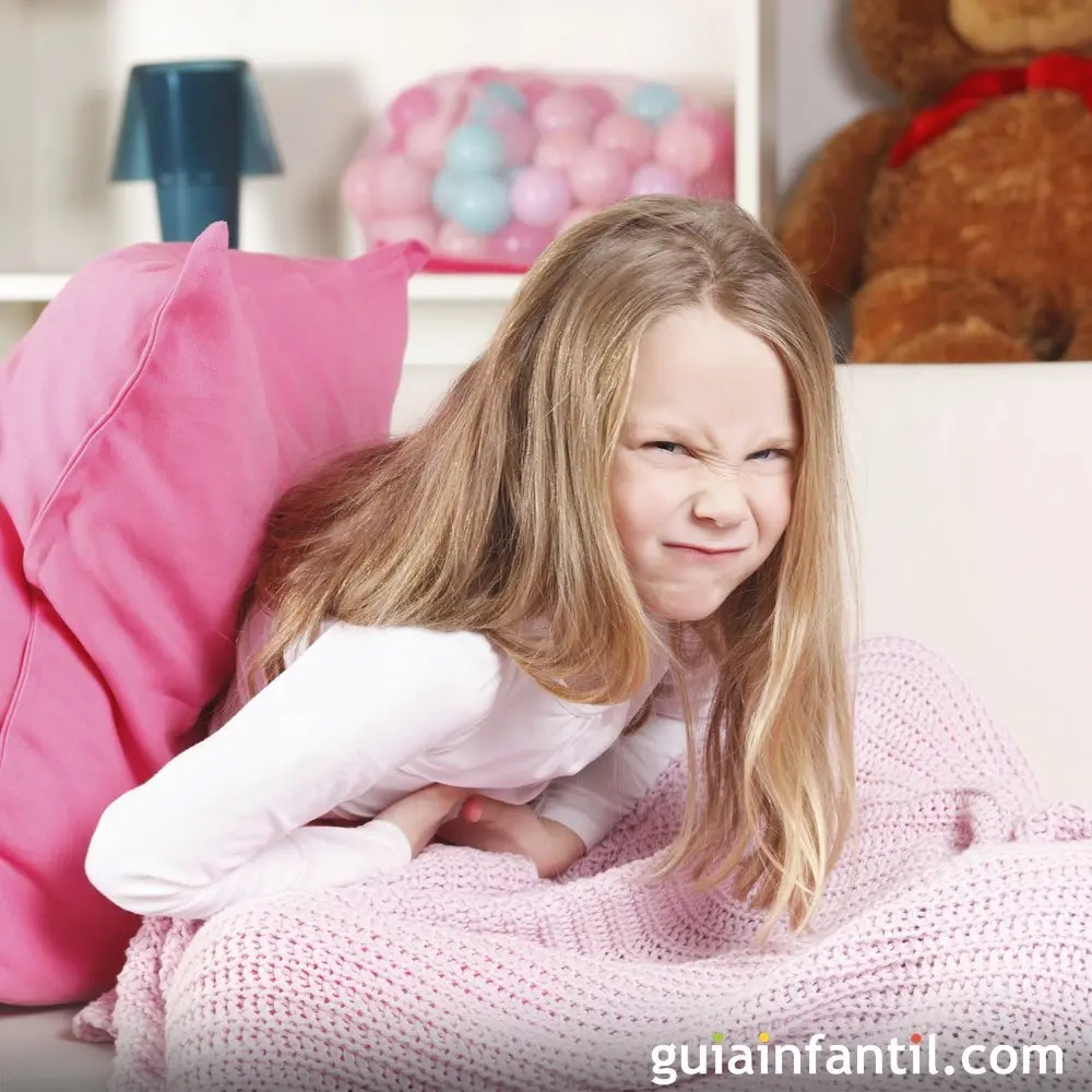 al niño le.dulee la.barria porque comio chocolate - Cómo quitar la indigestión en niños