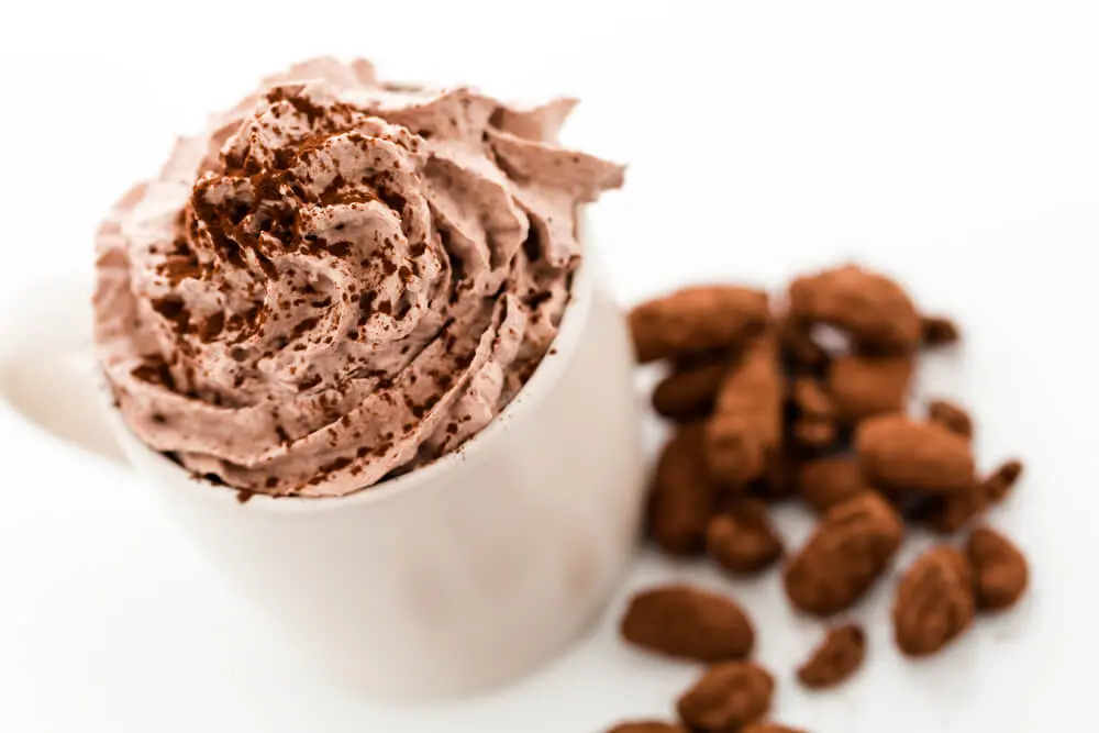 como mezclar chantilly con chocolate - Cómo saber cuándo está la crema chantilly