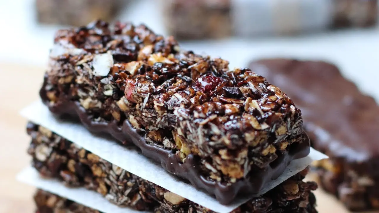 barras de granola con chocolate - Cuántas cucharadas de azúcar tiene una barra de granola