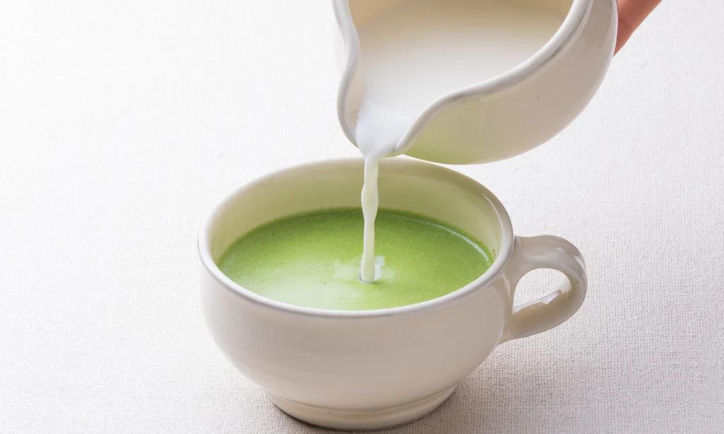 white chocolate matcha latte - Cuántas cucharaditas hay en un matcha latte