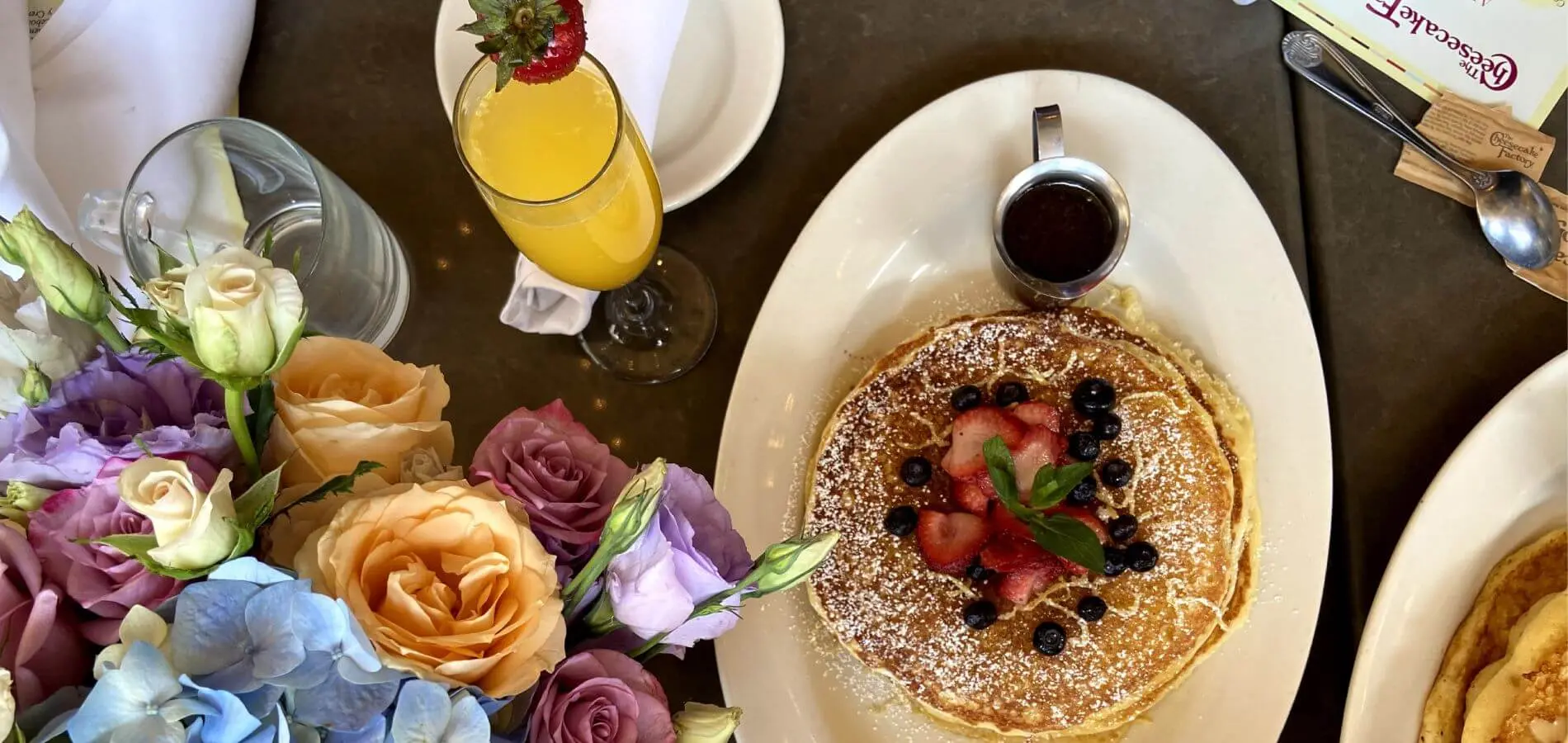 chocolate cheesecake factory - Cuánto cuesta el brunch de Cheesecake Factory