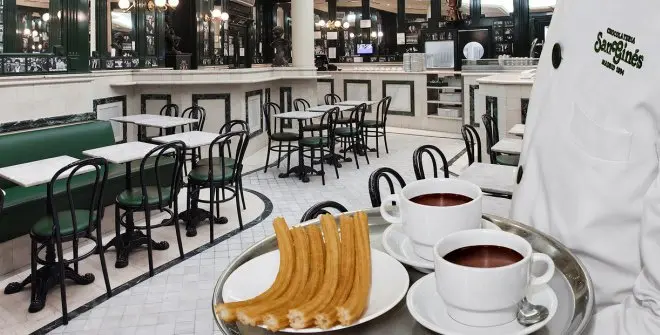 chocolate churros madrid san gines - Cuántos años tiene la chocolatería San Ginés