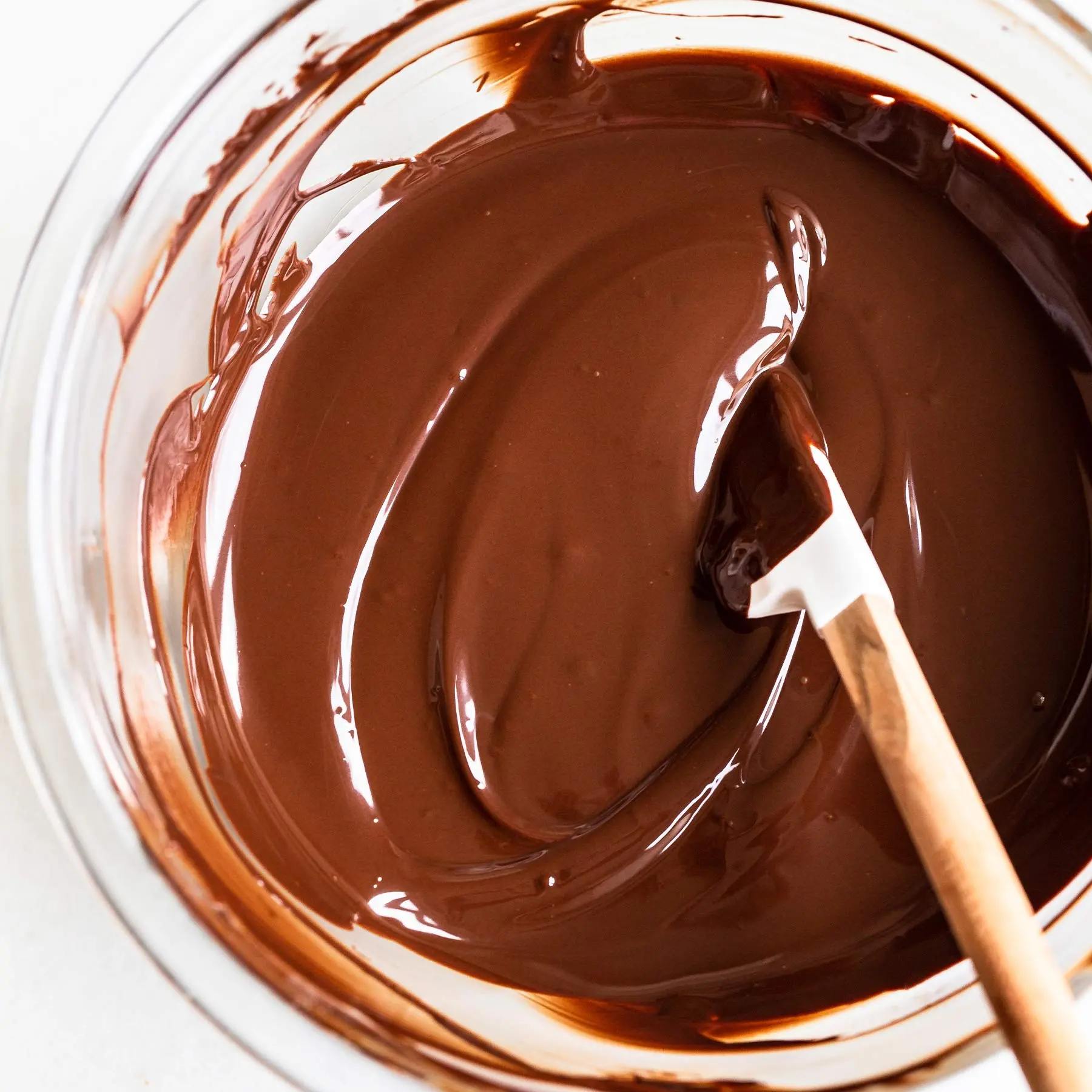 hershey raspberry chocolate chips - How do you temper Hershey's chocolate chips