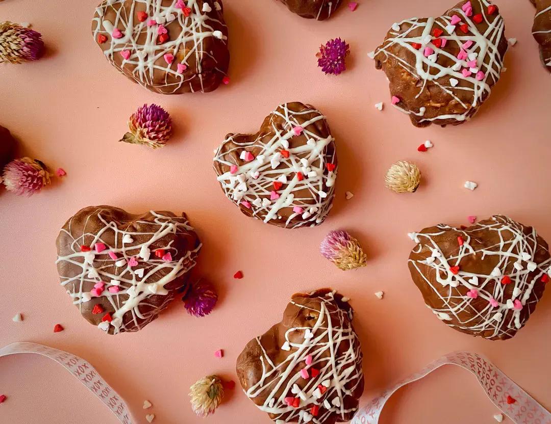 rice krispies and chocolate chips - How long do chocolate covered Rice Krispies last