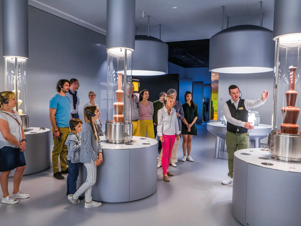 lindt chocolate factory zurich tour - How long does Lindt chocolate tour last