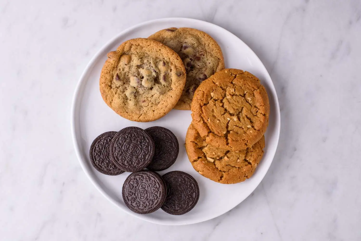 how many calories does a chocolate chip cookie have - How many calories are in one cookie