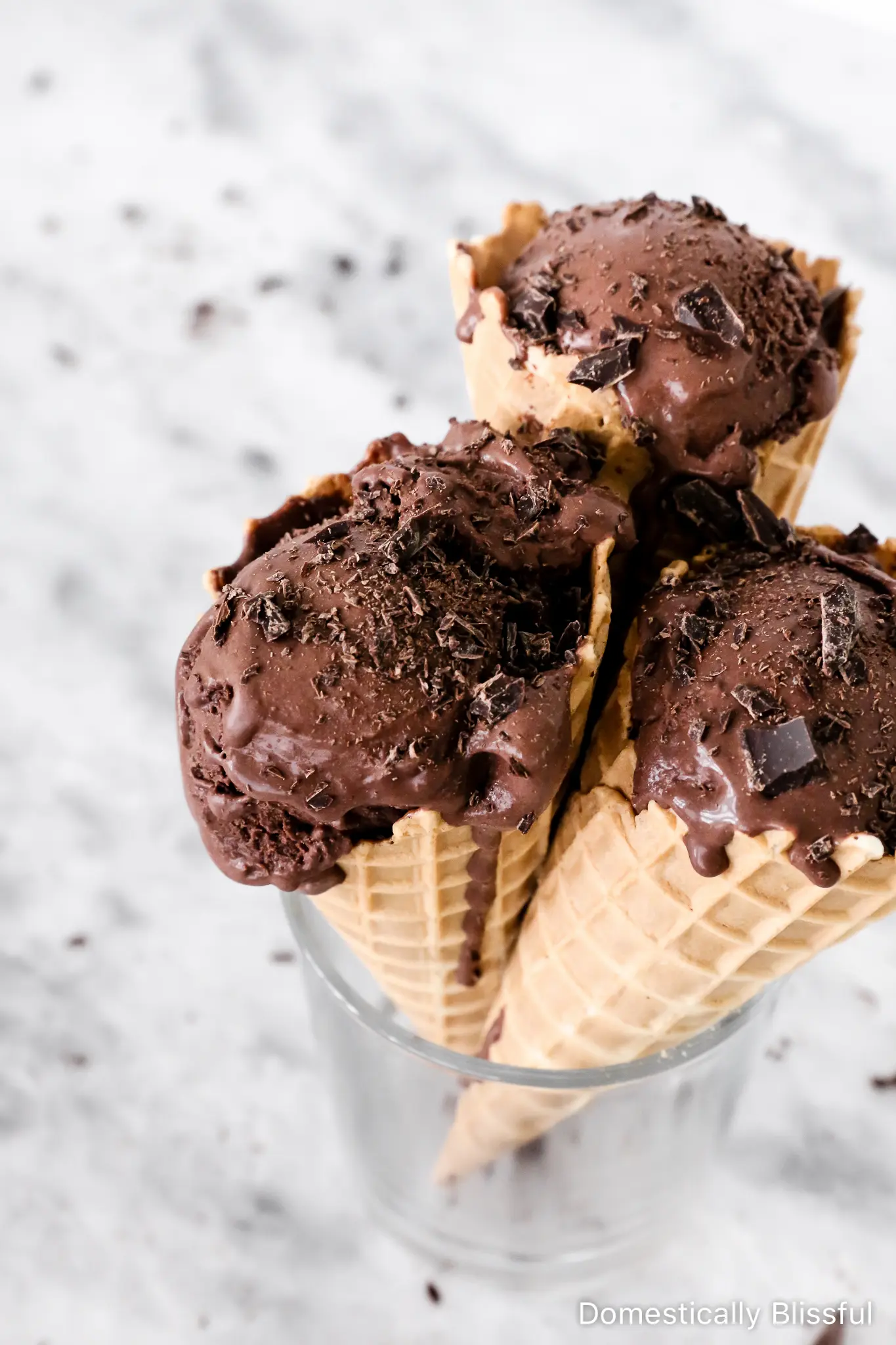 double chocolate ice cream cone - How many calories in a double chocolate ice cream cone