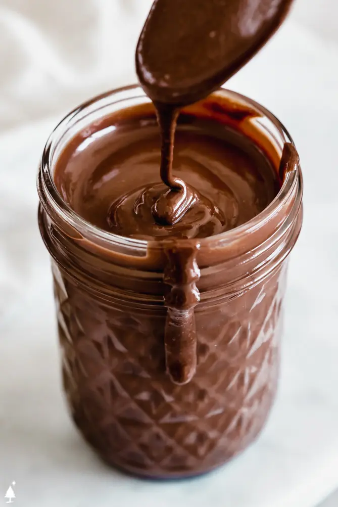 chocolate almond butter - La mantequilla de almendras y chocolate es buena para ti