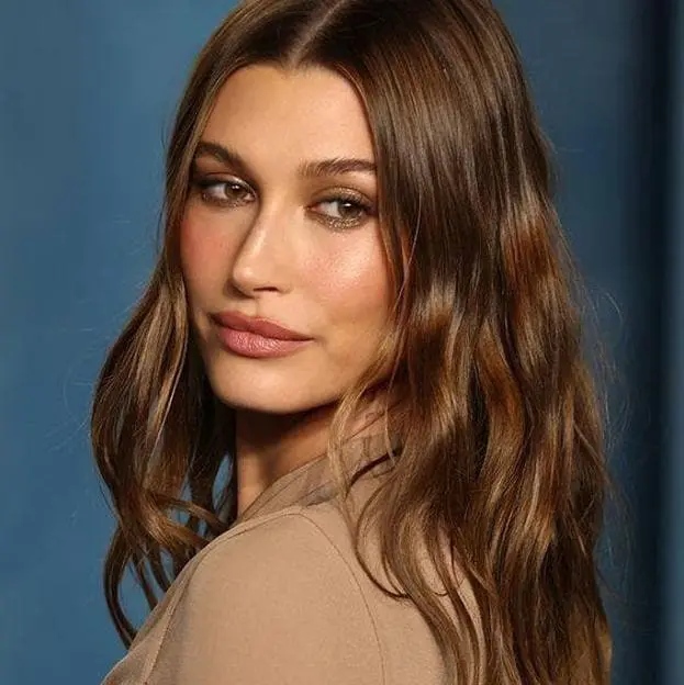 a quiened le queda mejor el cabello color chocolate - Qué color de cabello me queda según mi tono de piel
