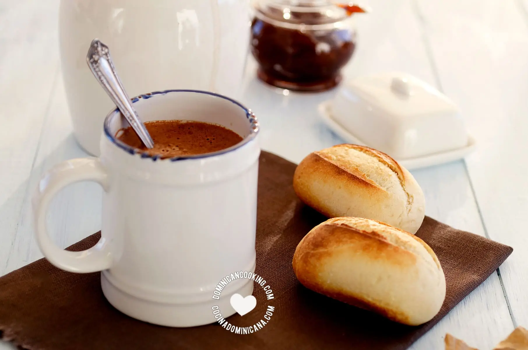chocolate con agua nombre - Qué es el agua con chocolate