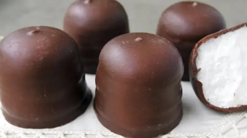 beso hungaro con chocolate - Qué es el beso de Singapur Wikipedia
