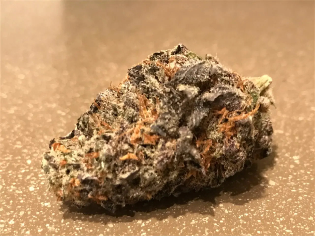 Chocolate Kush: Una Cepa Potente y Sabrosa para Experiencias Inolvidables - Qué es la Cali Kush chocolate kush - Qué es la Cali Kush