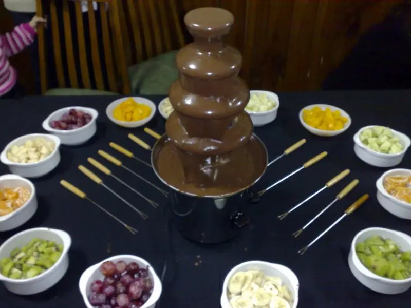 cascada de chocolate precio alquiler - Qué es una cascada de chocolate