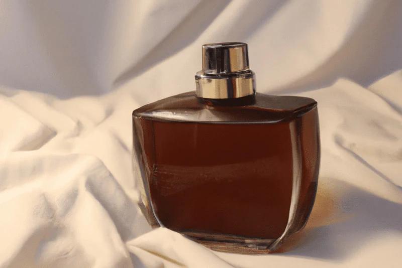 perfumes de hombre olor a chocolate - Qué perfume de hombre huele dulce