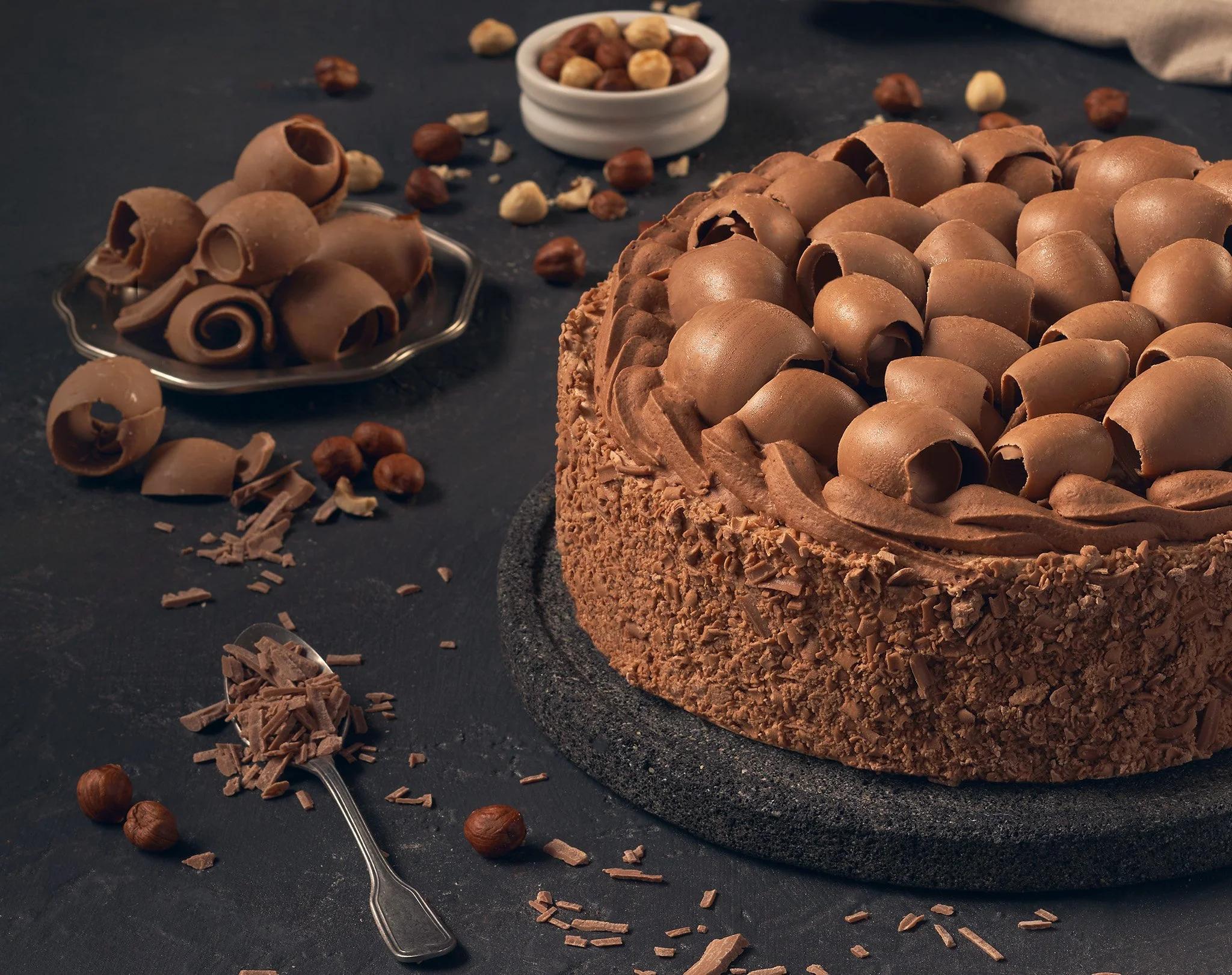 pastel de chocolate amargo el globo - Qué precio tiene un pastel para 50 personas