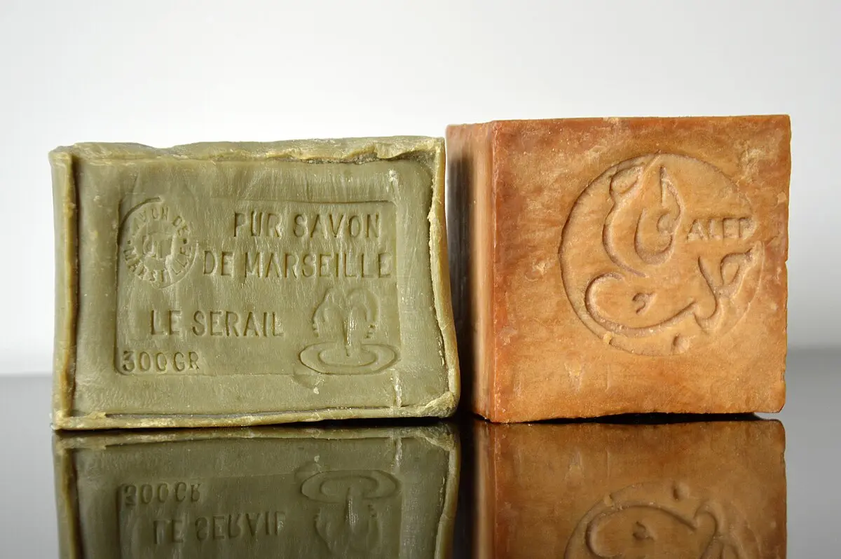 jabon de chocolate propiedades - Qué propiedades físicas tiene el jabón