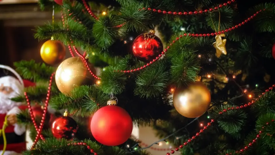 esferas navideñas de chocolate - Qué simbolizan las esferas