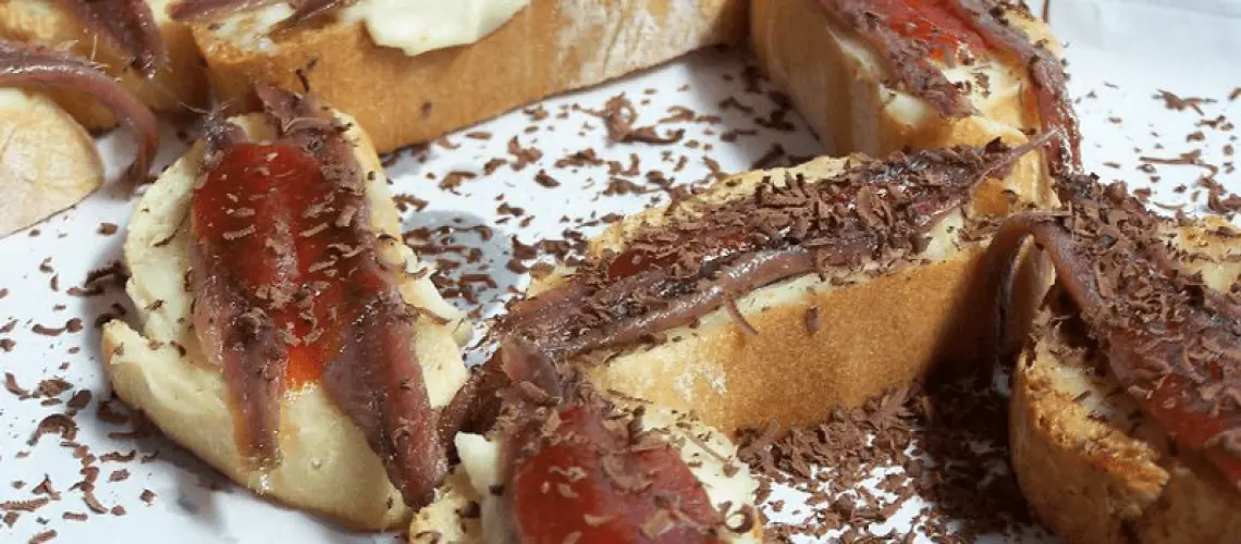 anchoas con chocolate - Qué son las anchoas en lata