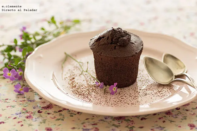 pastel tibio de chocolate - Royal Caribbean tiene pastel de chocolate derretido