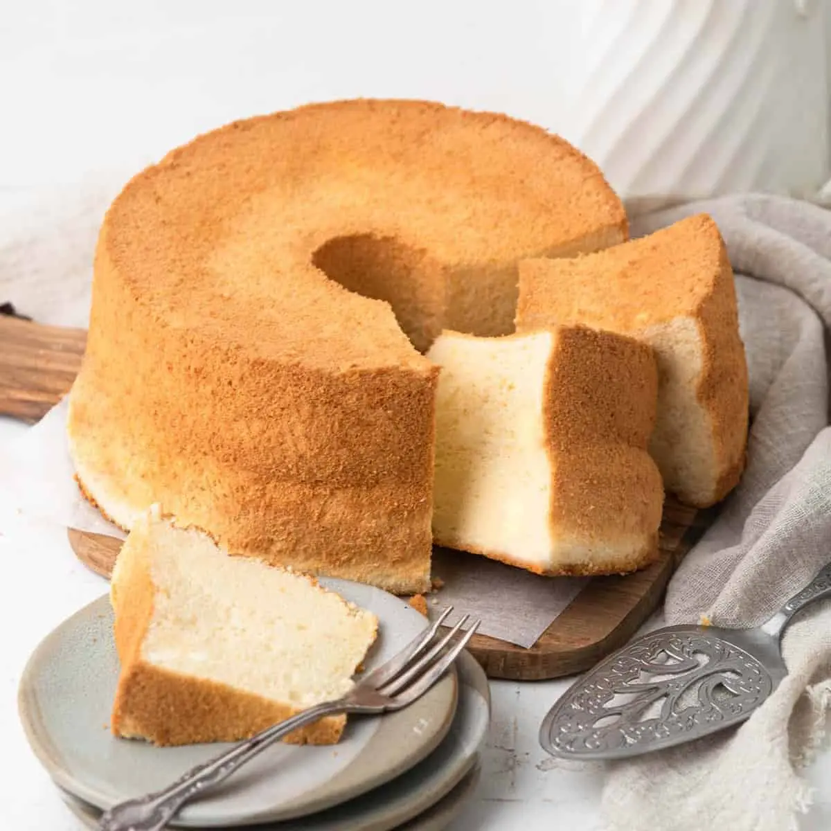 chocolate chiffon cake - What does chiffon cake taste like