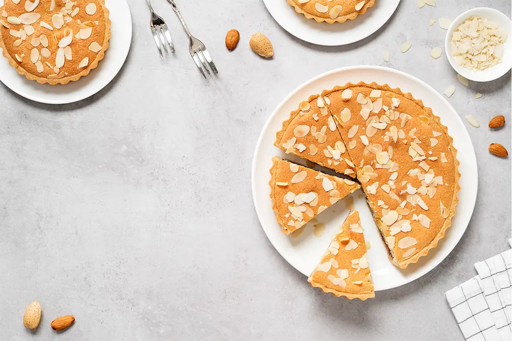 chocolate frangipane tart - What is the difference between frangipane and Bakewell tart