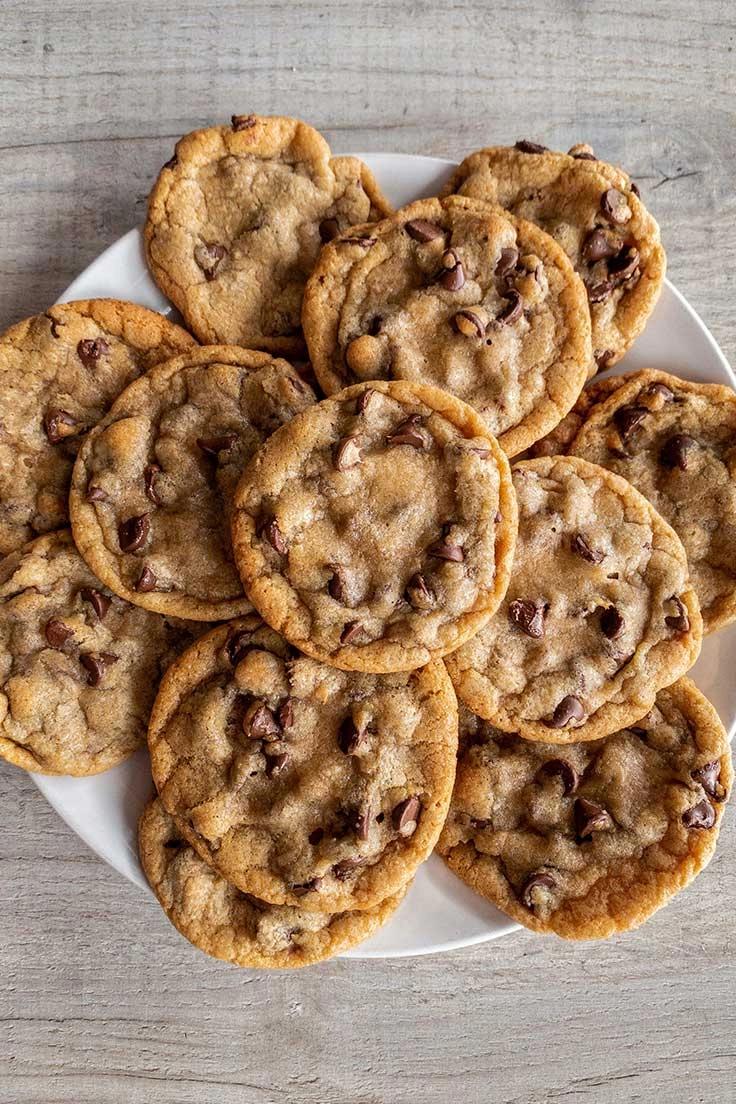 easy chewy chocolate chip cookies - What makes cookies stay soft and chewy