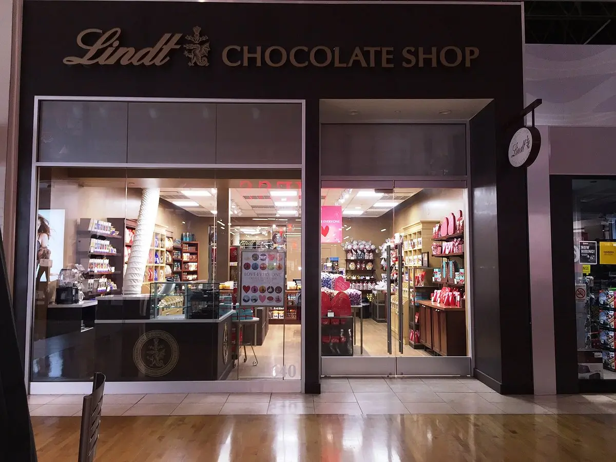 lindt chocolate sawgrass mills mall - Where is the Lindt chocolate factory located