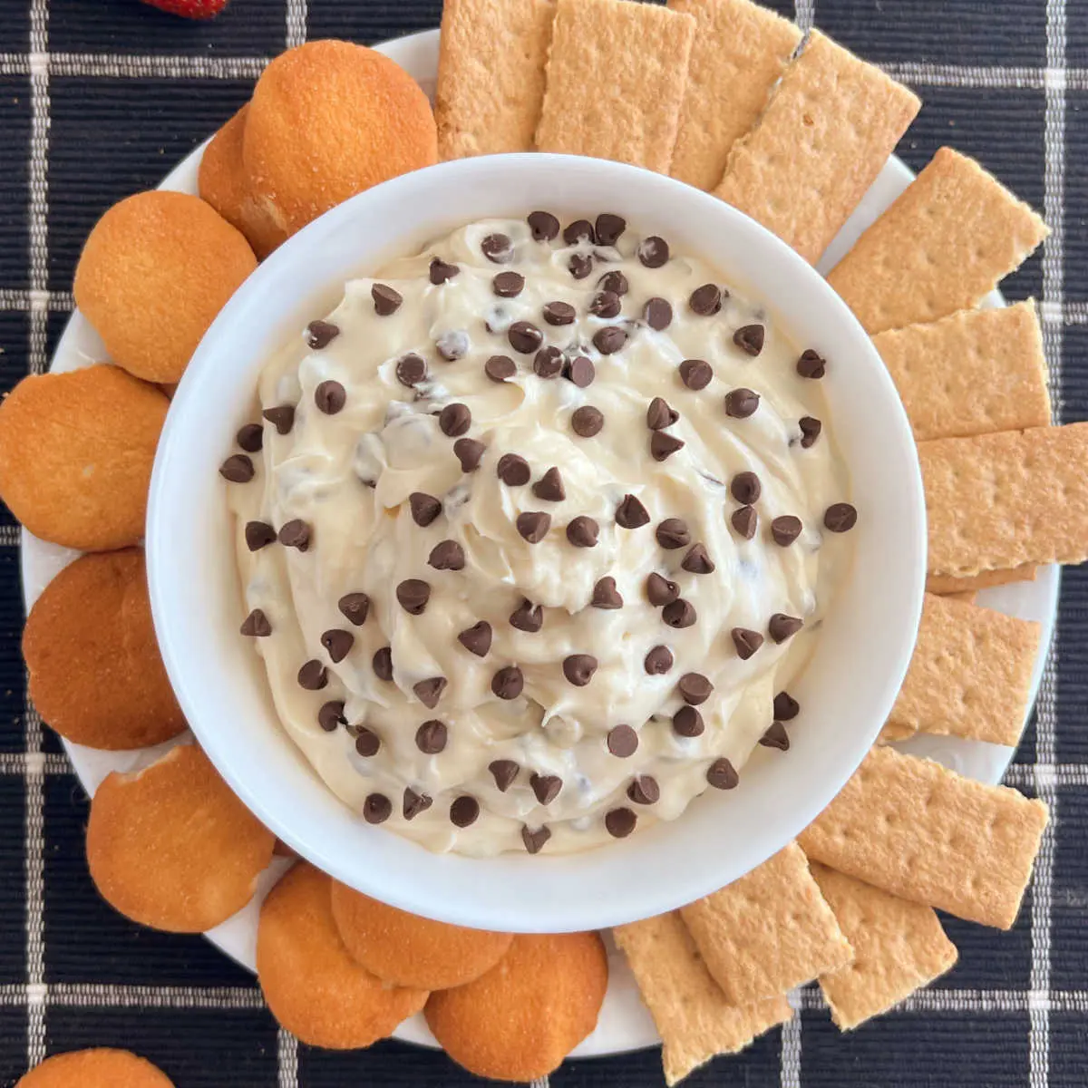 chocolate chip honey dip - Who sang "Shoop"